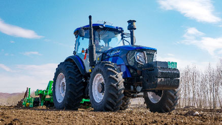 新宝GG欧豹M2204-R在内蒙古作业