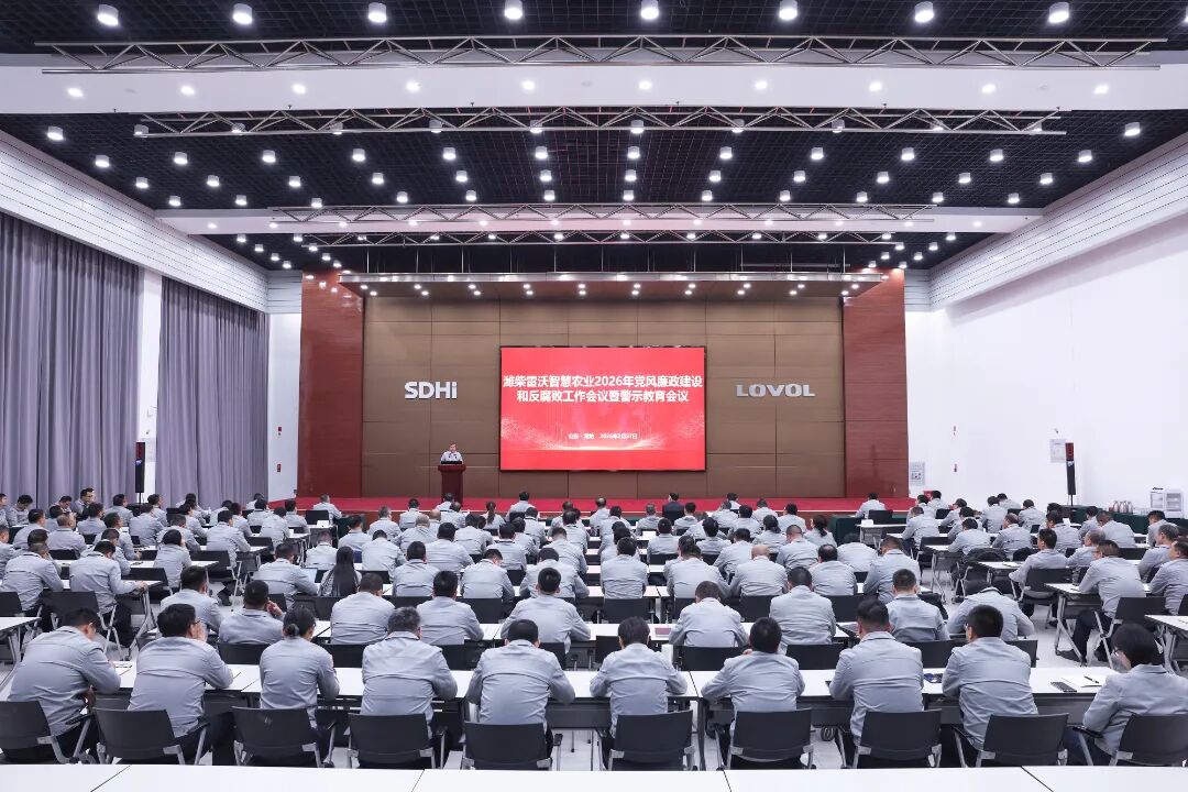 85233b61c75f4a3aaf52e5606539b5cc